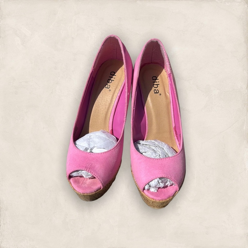 Diba pink wedges, size 6.5